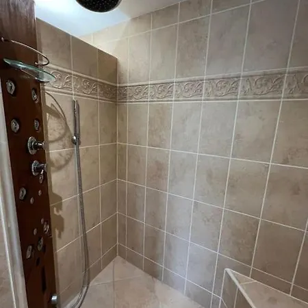 Villa La Cle Des Champs - Les Grais 1H10 De Paris Bazoches-sur-le-Betz Exterior foto